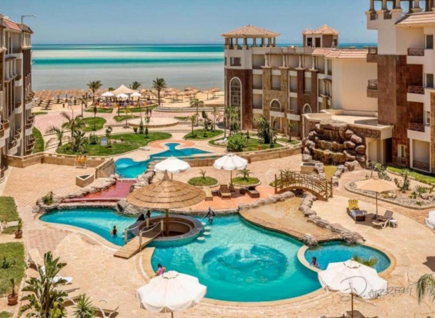 Royal Serviced Complex 4*